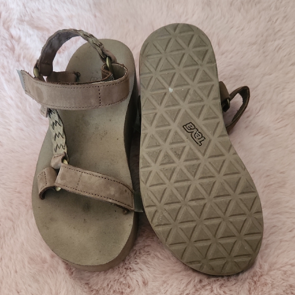 Teva Women's Flatform Universal Interweave Sandal